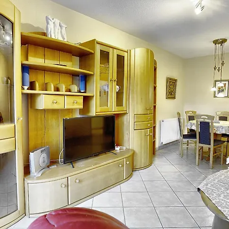 Hirschberger, Christian, Fw 1 *